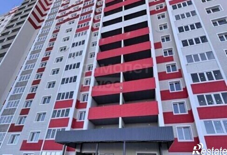 3-комн квартира ул Рощина, 3,  д. 3