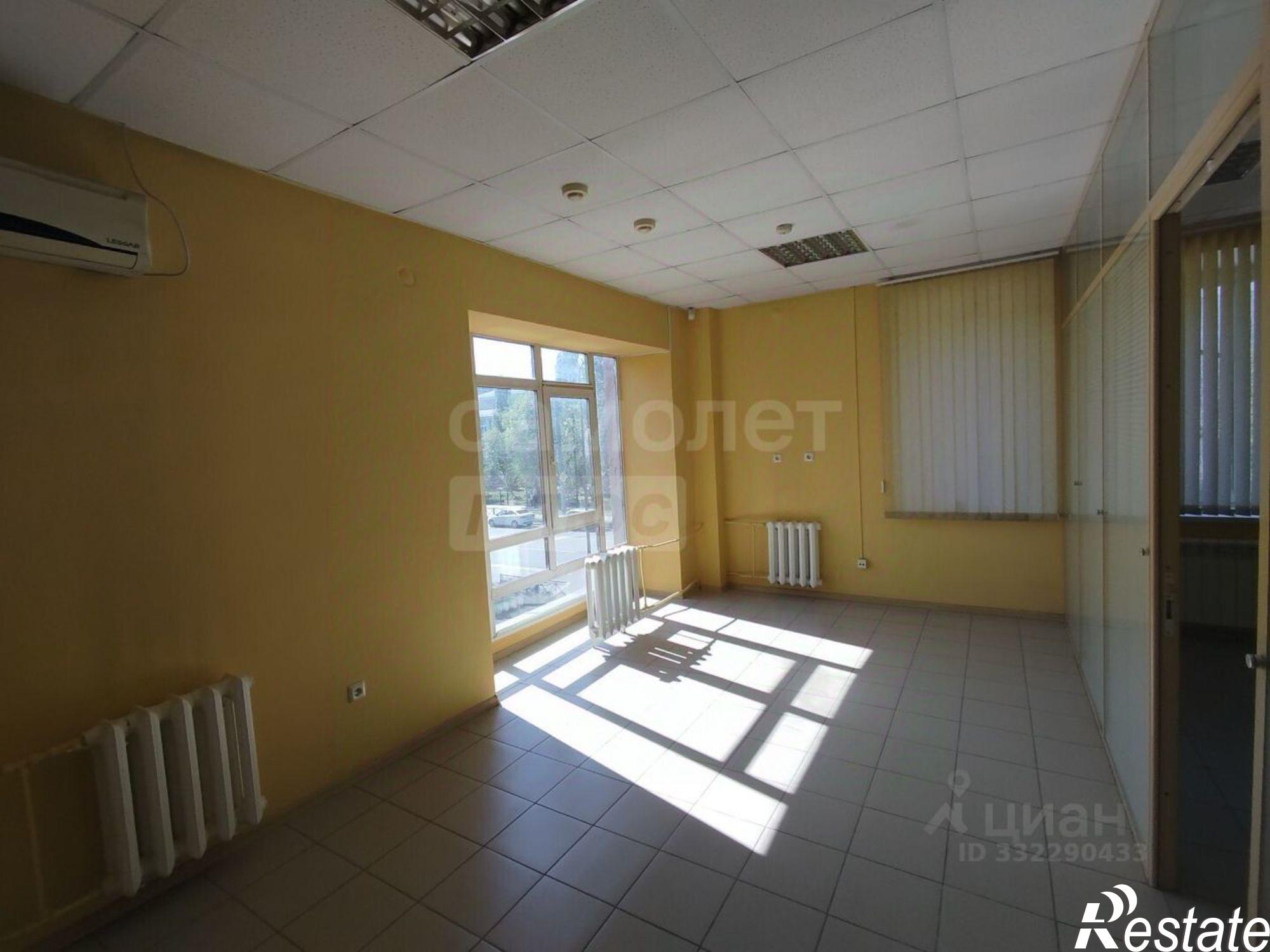 Купить офис, помещение под офис за 6 700 050 рублей на ул Ленинская, 3/1