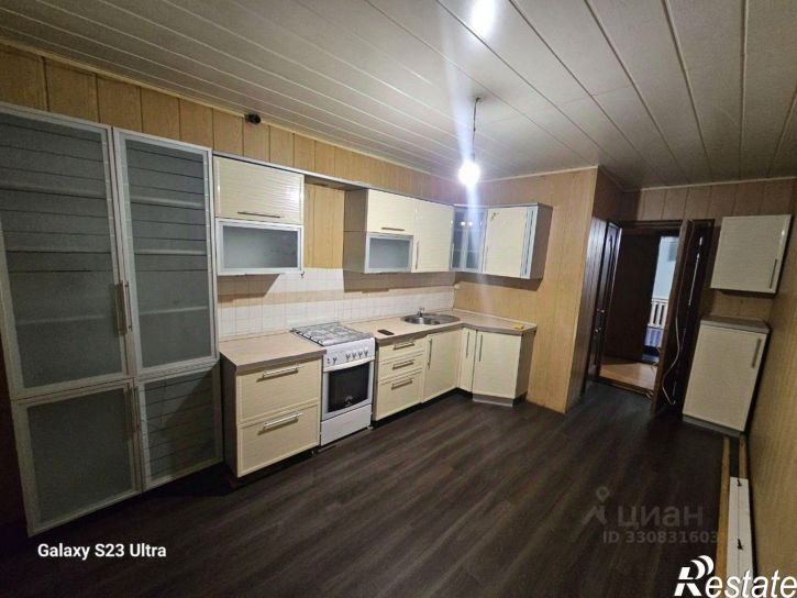 4-комн квартира ул Кима, 8,  д. 8