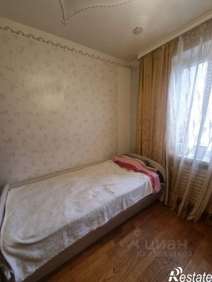 4-комн квартира ул Кима, 8,  д. 8
