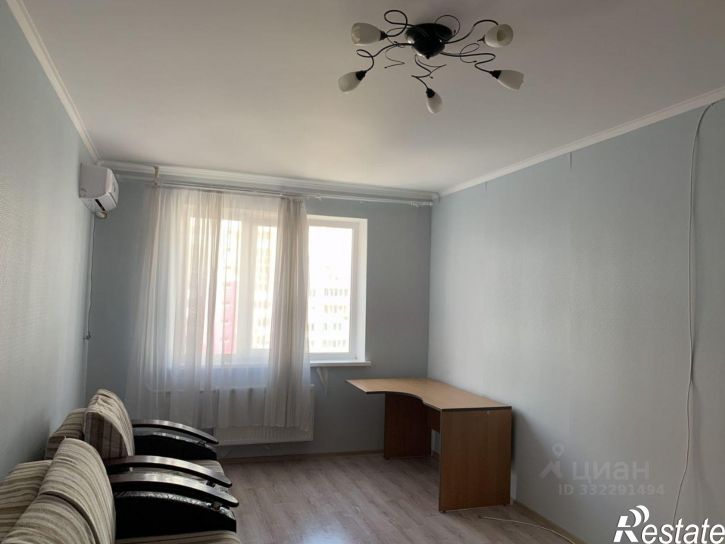 1-комн квартира ул Братьев Хусаиновых, 8,  д. 8