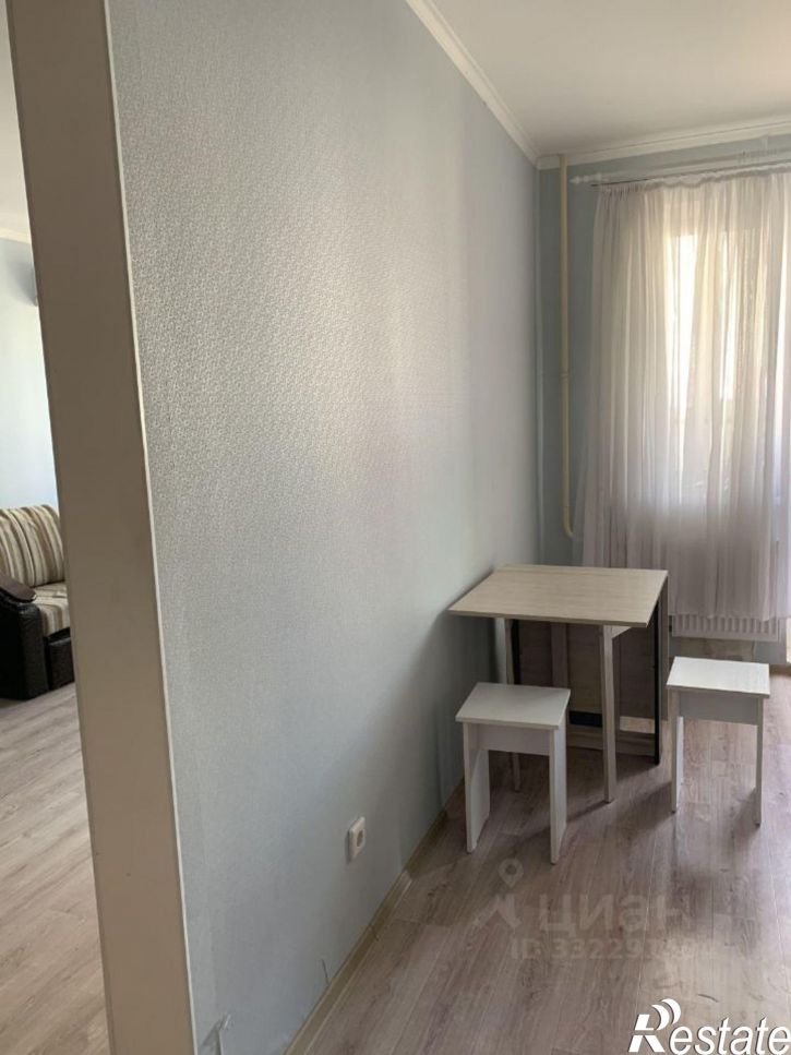 1-комн квартира ул Братьев Хусаиновых, 8,  д. 8