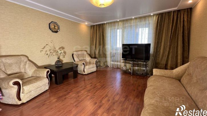 3-комн квартира пр-кт Гагарина, 40/4,  д. 40/4