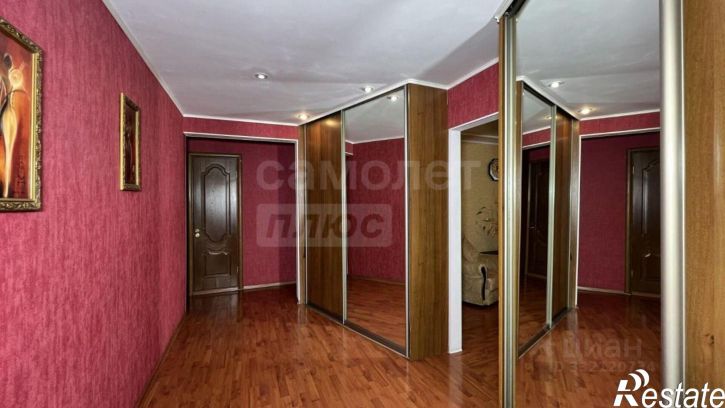 3-комн квартира пр-кт Гагарина, 40/4,  д. 40/4
