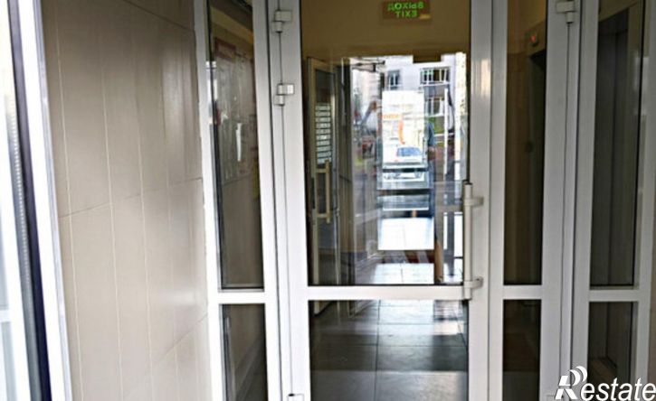 2-комн квартира ул Автомобилистов, 15,  д. 15