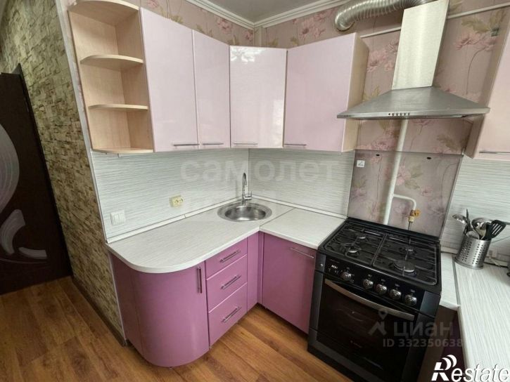 4-комн квартира ул Туркестанская, 19,  д. 19