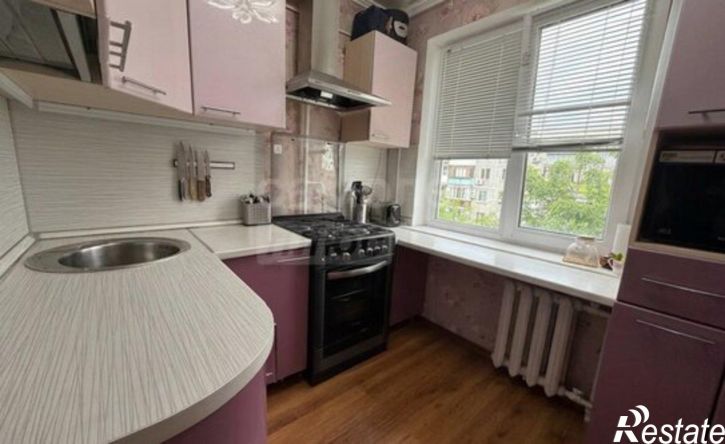 4-комн квартира ул Туркестанская, 19,  д. 19