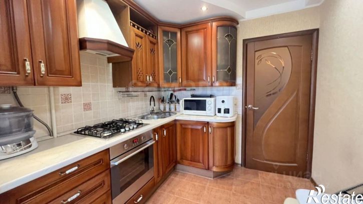 3-комн квартира пр-кт Гагарина, 23А,  д. 23А