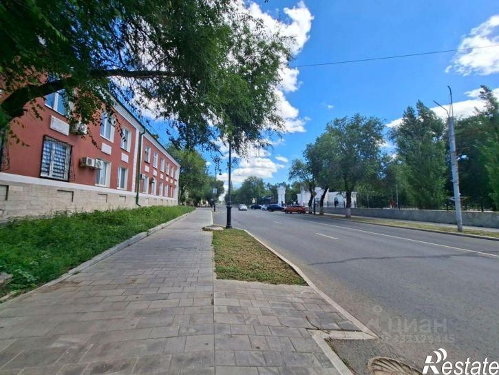 2-комн квартира ул Гая, 1,  д. 1