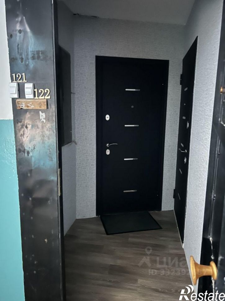 3-комн квартира ул Салмышская, 3,  д. 3