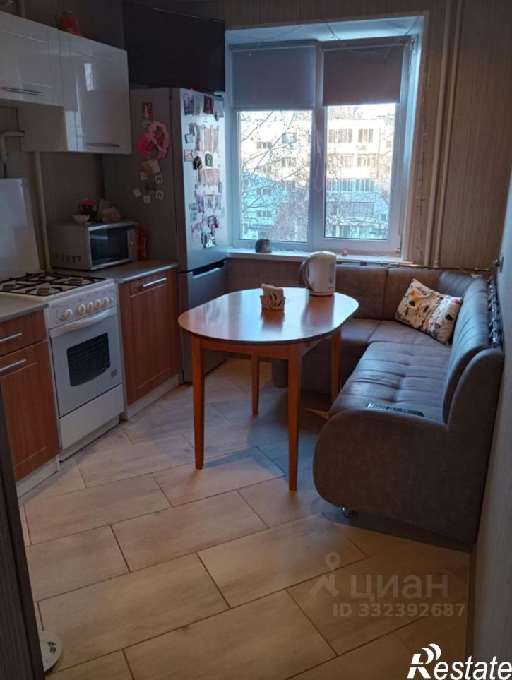 3-комн квартира ул Салмышская, 3,  д. 3