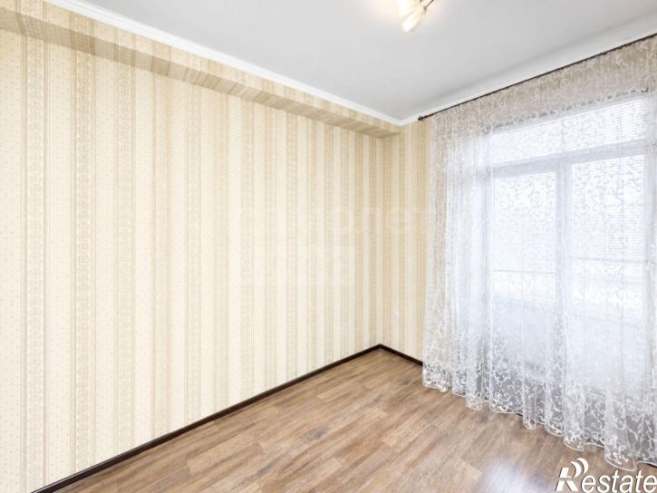 2-комн квартира ул 8 Марта, 30,  д. 30