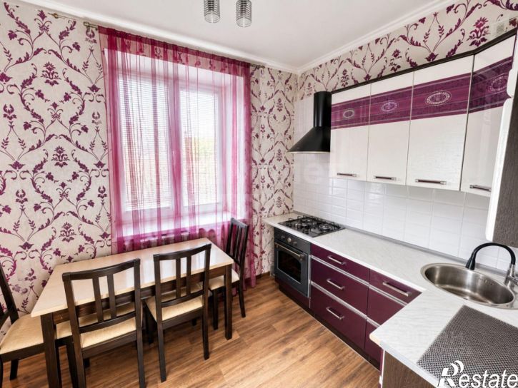 2-комн квартира ул 8 Марта, 30,  д. 30