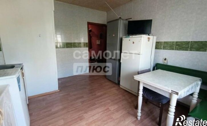 3-комн квартира ул Авиационная, 10,  д. 10