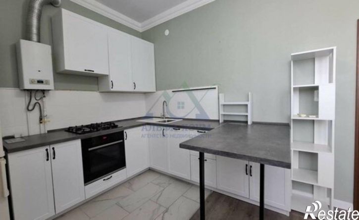 3-комн квартира ул Максима Горького, 28,  д. 28