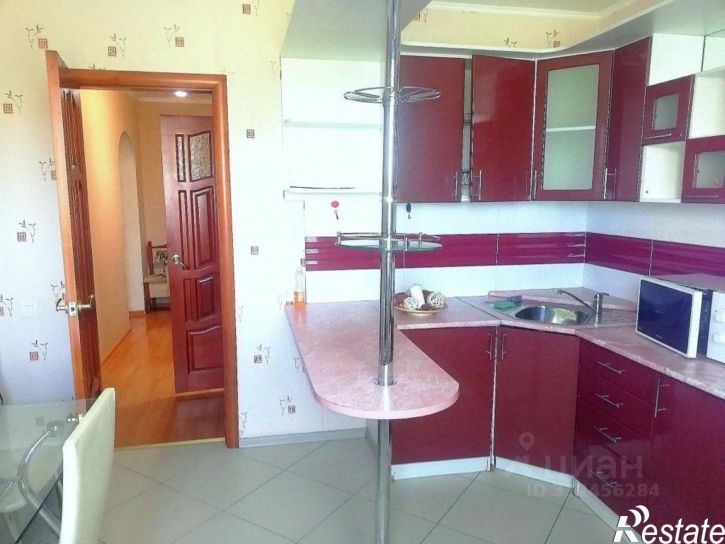 3-комн квартира ул Салмышская, 64,  д. 64