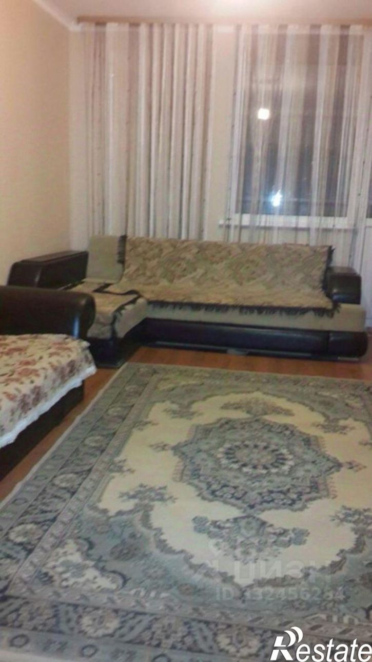 3-комн квартира ул Салмышская, 64,  д. 64