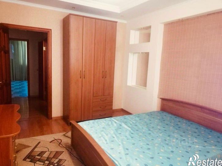 3-комн квартира ул Салмышская, 64,  д. 64