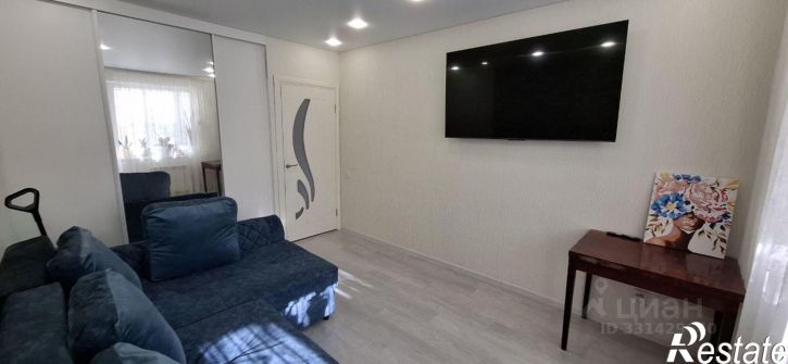 2-комн квартира пр-кт Гагарина, 50,  д. 50
