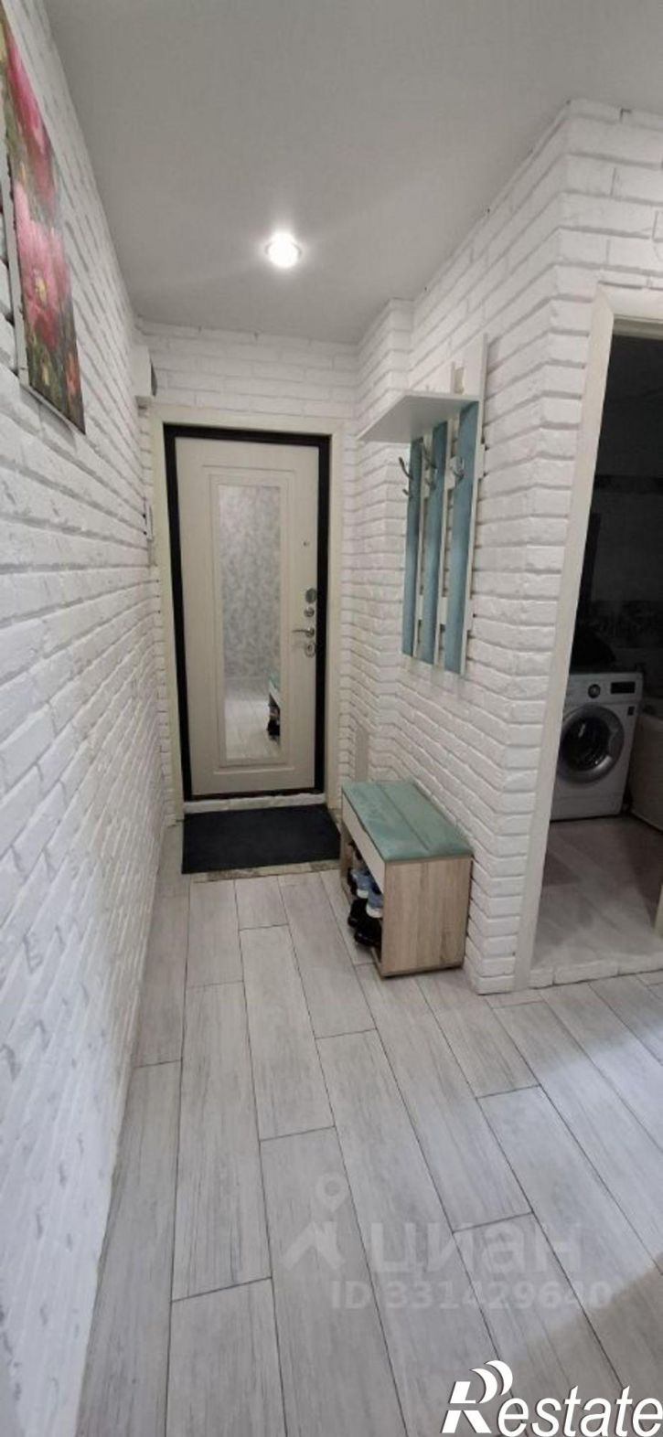 2-комн квартира пр-кт Гагарина, 50,  д. 50