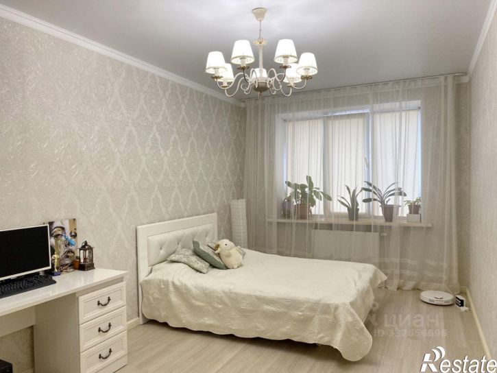 3-комн квартира пр-кт Победы, 178/1,  д. 178/1