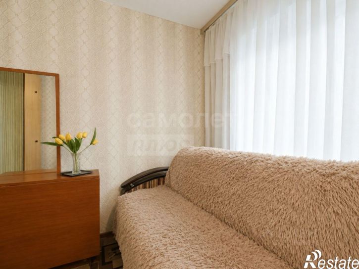 3-комн квартира ул Карагандинская, 100,  д. 100
