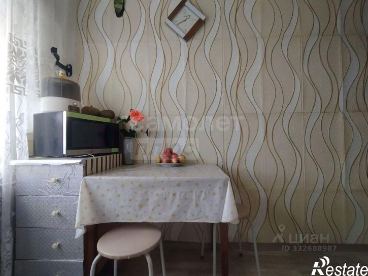 3-комн квартира ул Карагандинская, 100,  д. 100