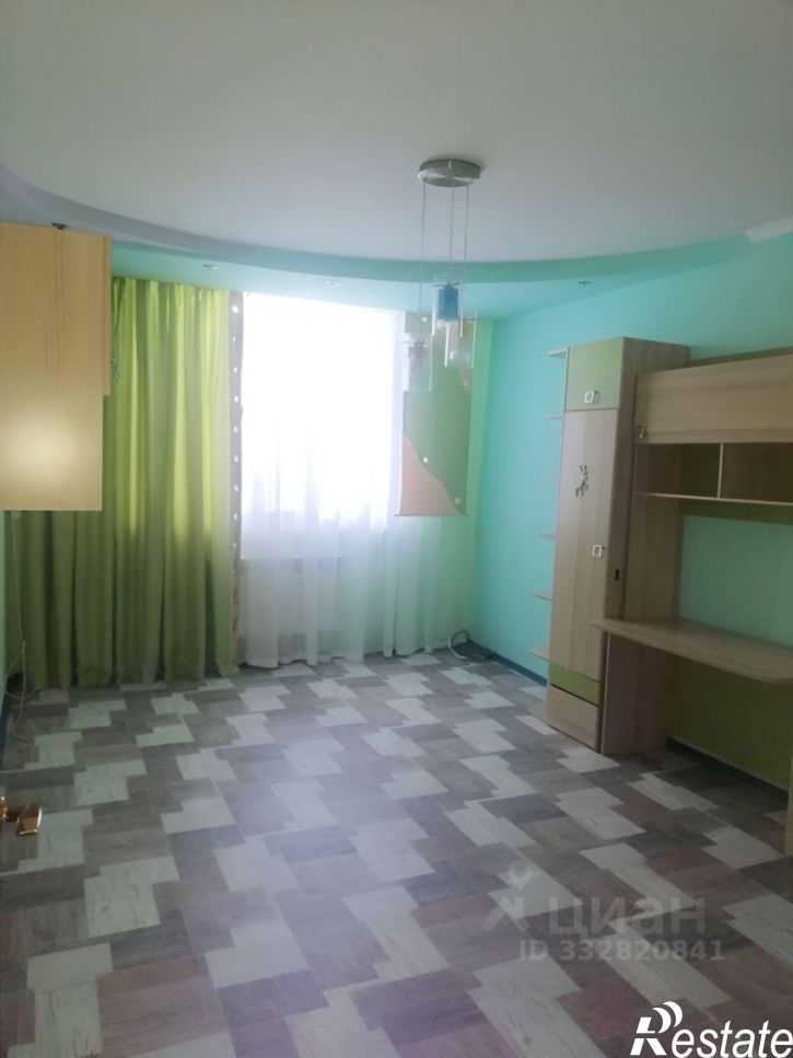 3-комн квартира ул Салмышская, 64,  д. 64
