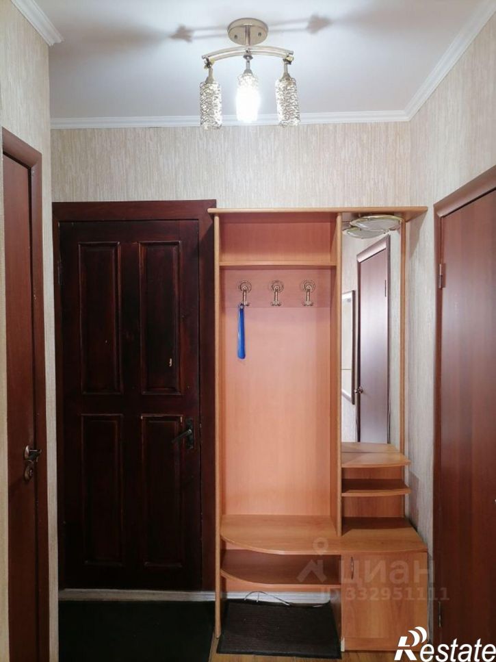 1-комн квартира мкр 70 лет ВЛКСМ, 20,  д. 20