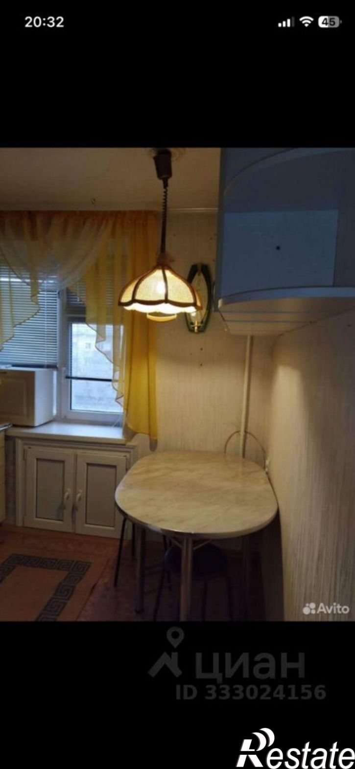 1-комн квартира пр-кт Победы, 115,  д. 115