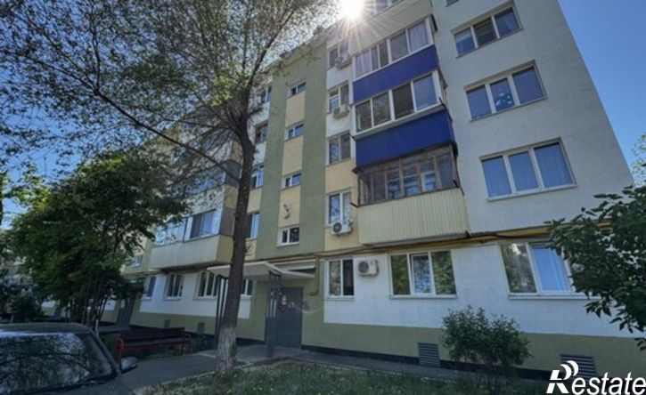 3-комн квартира ул Карагандинская, 98,  д. 98