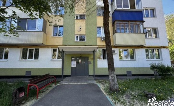 3-комн квартира ул Карагандинская, 98,  д. 98