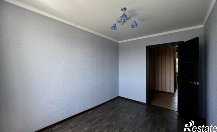 3-комн квартира ул Карагандинская, 98,  д. 98