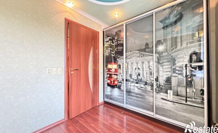 3-комн квартира ул Туркестанская, 8А,  д. 8А