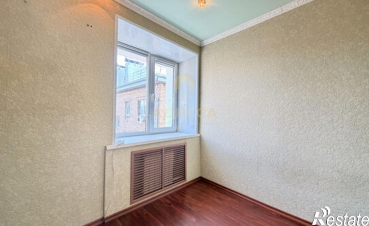 3-комн квартира ул Туркестанская, 8А,  д. 8А