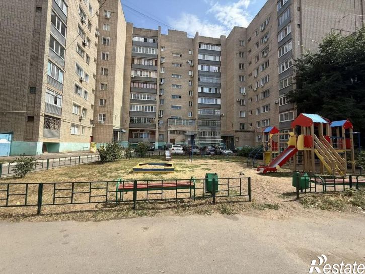 3-комн квартира ул Карагандинская, 110,  д. 110