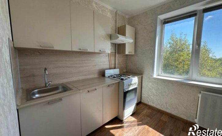 1-комн квартира пр-кт Победы, 107,  д. 107