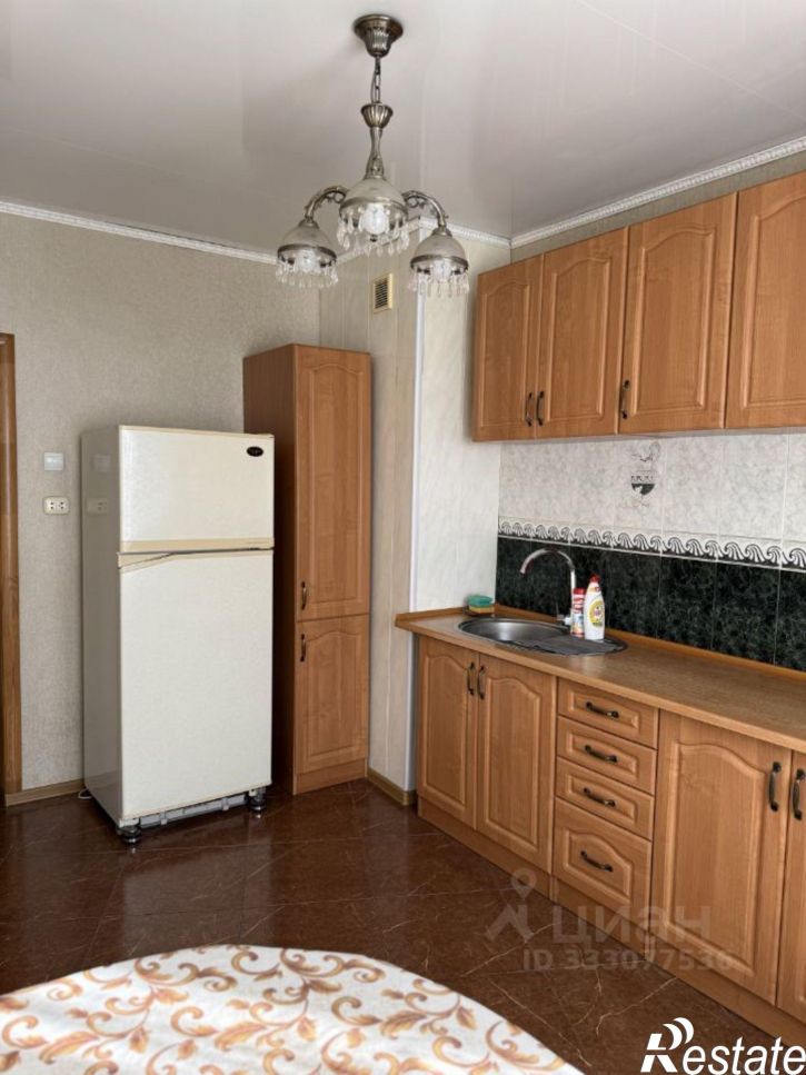 3-комн квартира ул Конституции СССР, 5/1,  д. 5/1