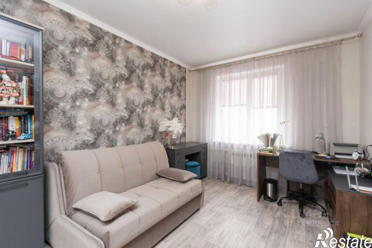 3-комн квартира ул Чкалова, 15/2,  д. 15/2