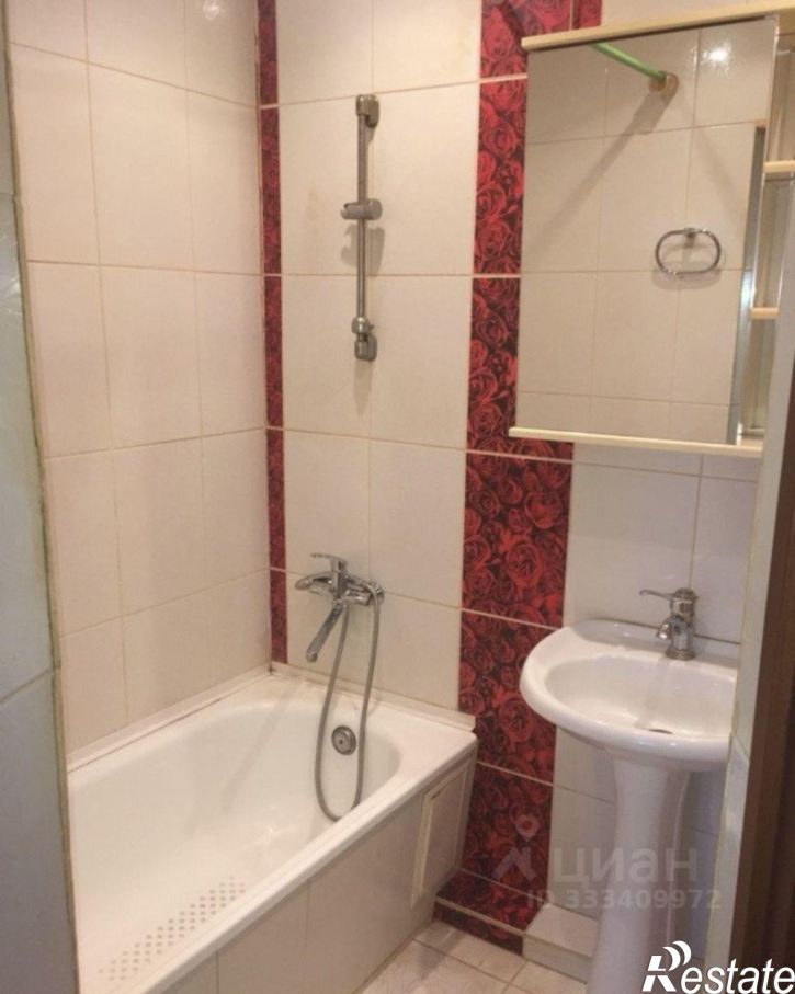 3-комн квартира ул Кобозева, 31,  д. 31