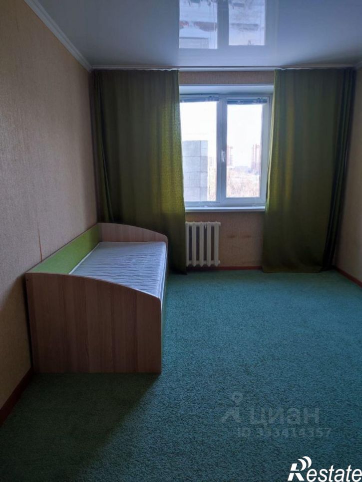 3-комн квартира ул Родимцева, 6,  д. 6
