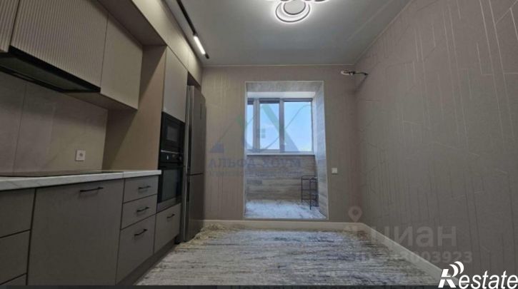 3-комн квартира пр-кт Победы, 151,  д. 151