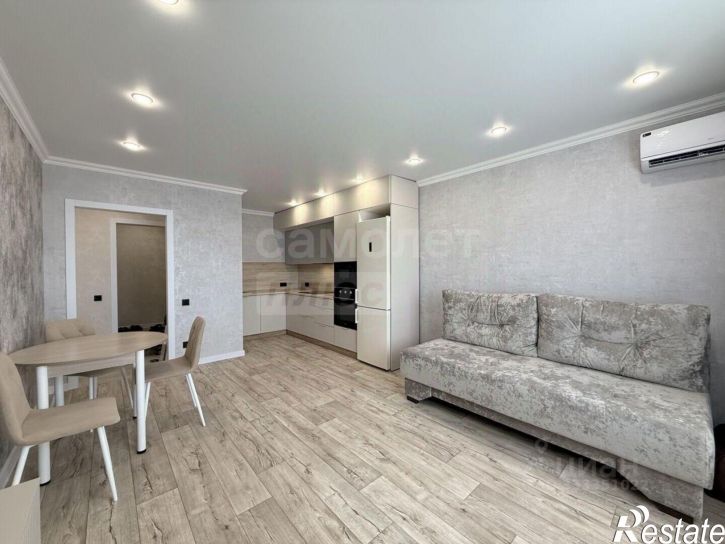 3-комн квартира улица Автомобилистов, 13,  д. 13