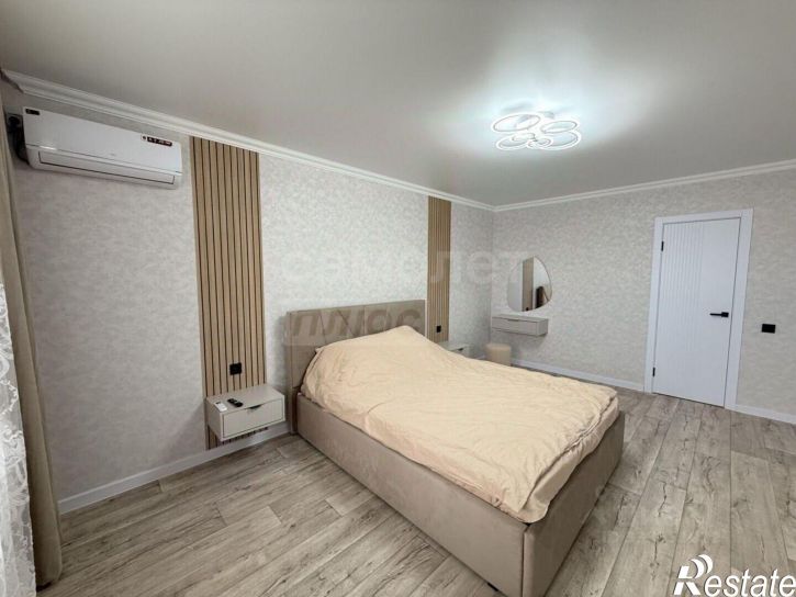 3-комн квартира улица Автомобилистов, 13,  д. 13