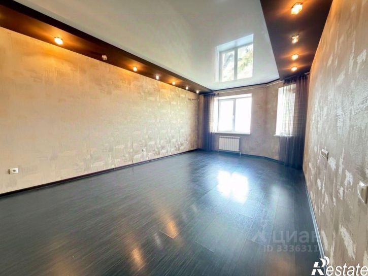 3-комн квартира Салмышская улица, 36,  д. 36