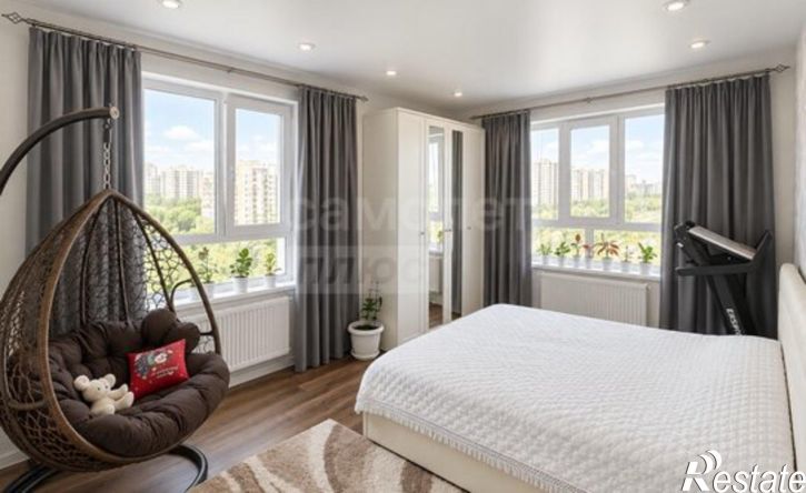 3-комн квартира улица Неплюева, 1,  д. 1