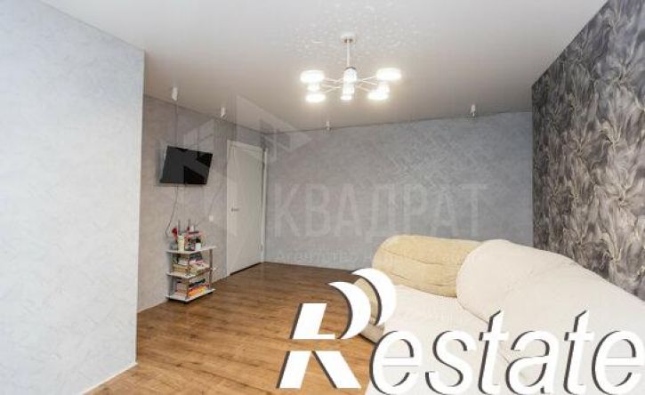 3-комн квартира Томилинская улица, 250,  д. 250