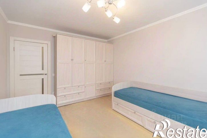 2-комн квартира улица Поляничко, 8,  д. 8