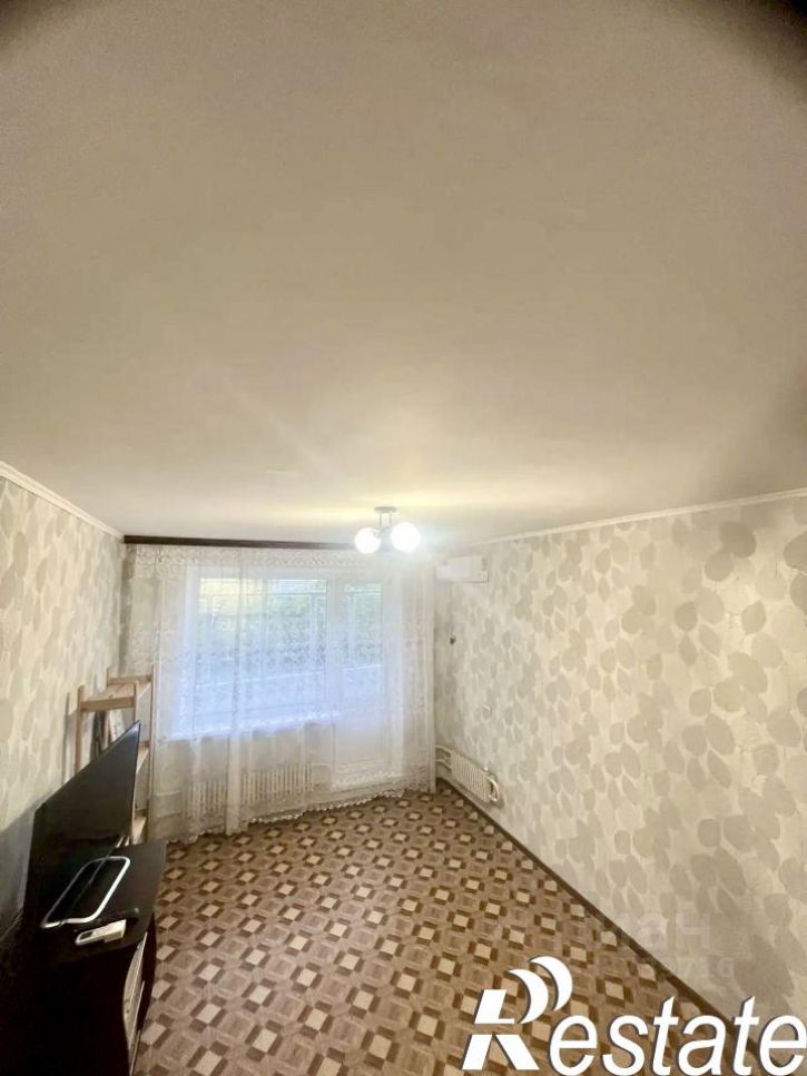 1-комн квартира улица 60 лет Октября, 25,  д. 25