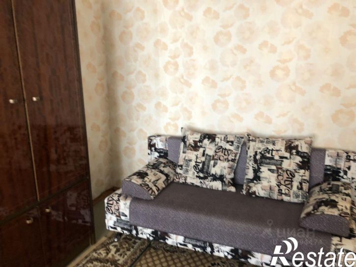 2-комн квартира Просторная улица, 10,  д. 10